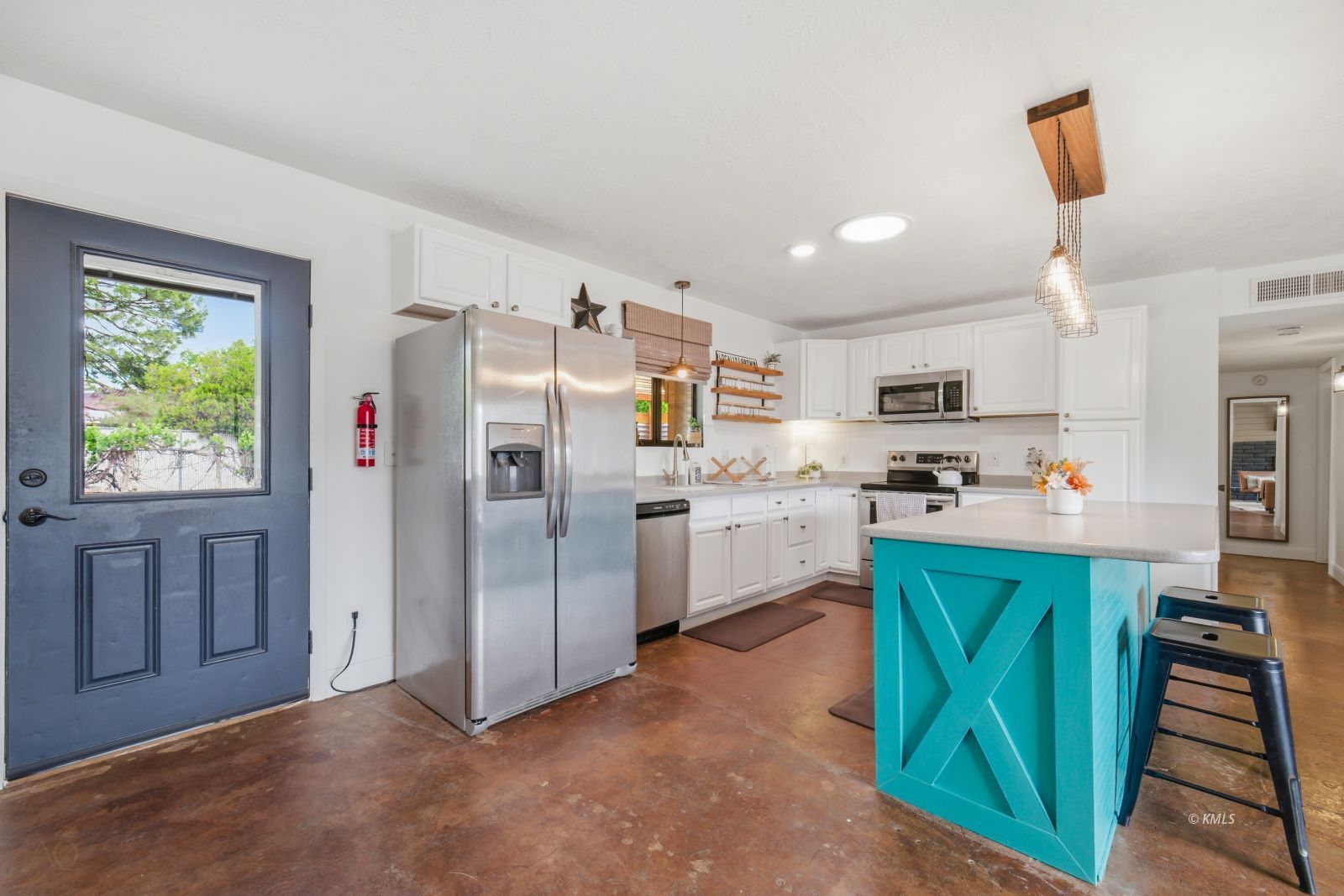 Property Photo 11
