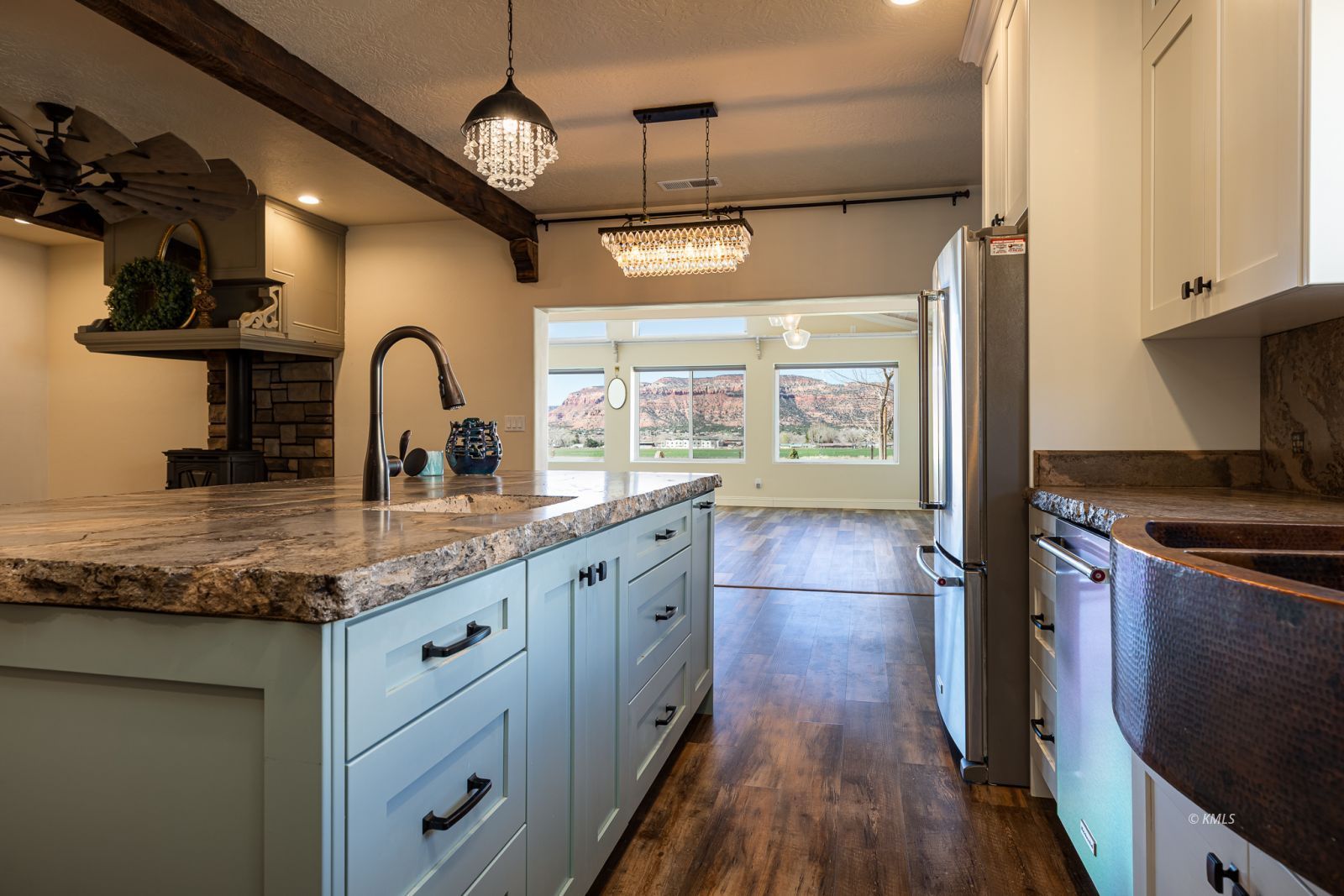 Property Photo 16