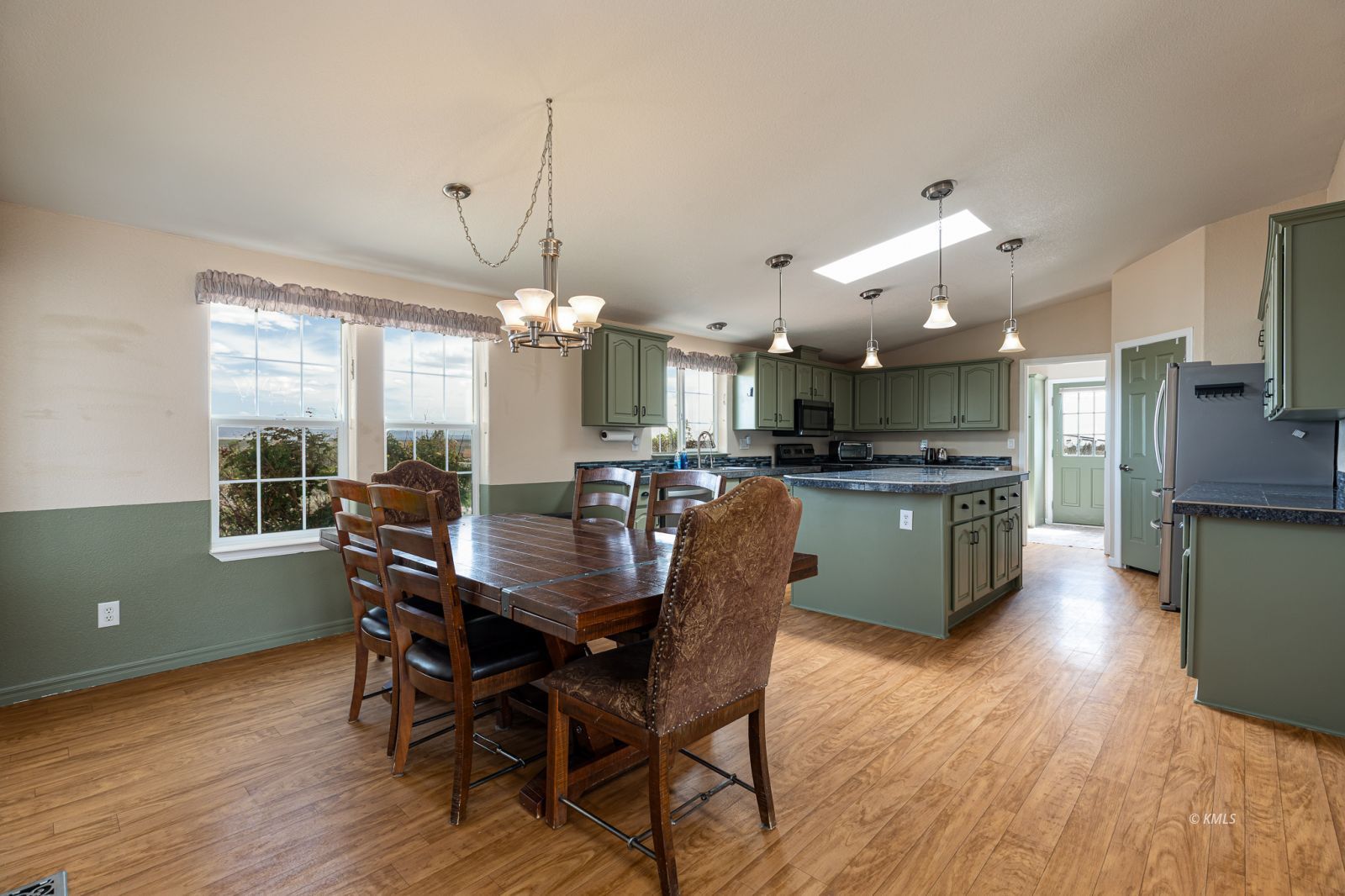 Property Photo 9