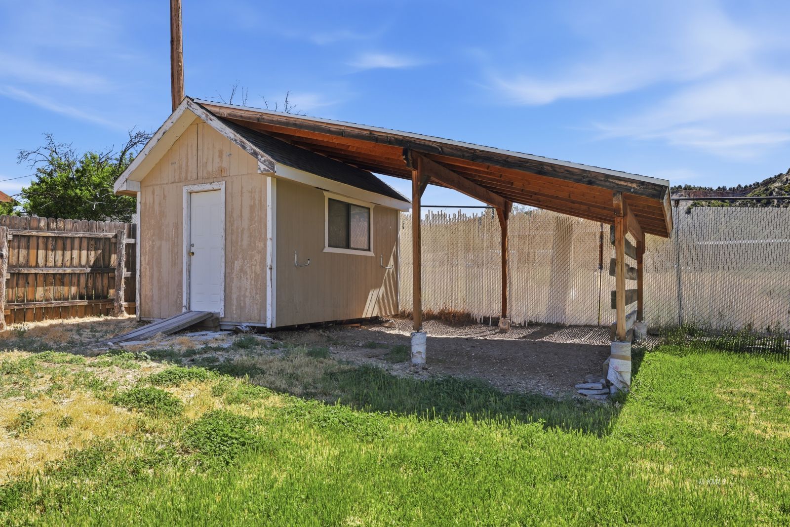 Property Photo 43