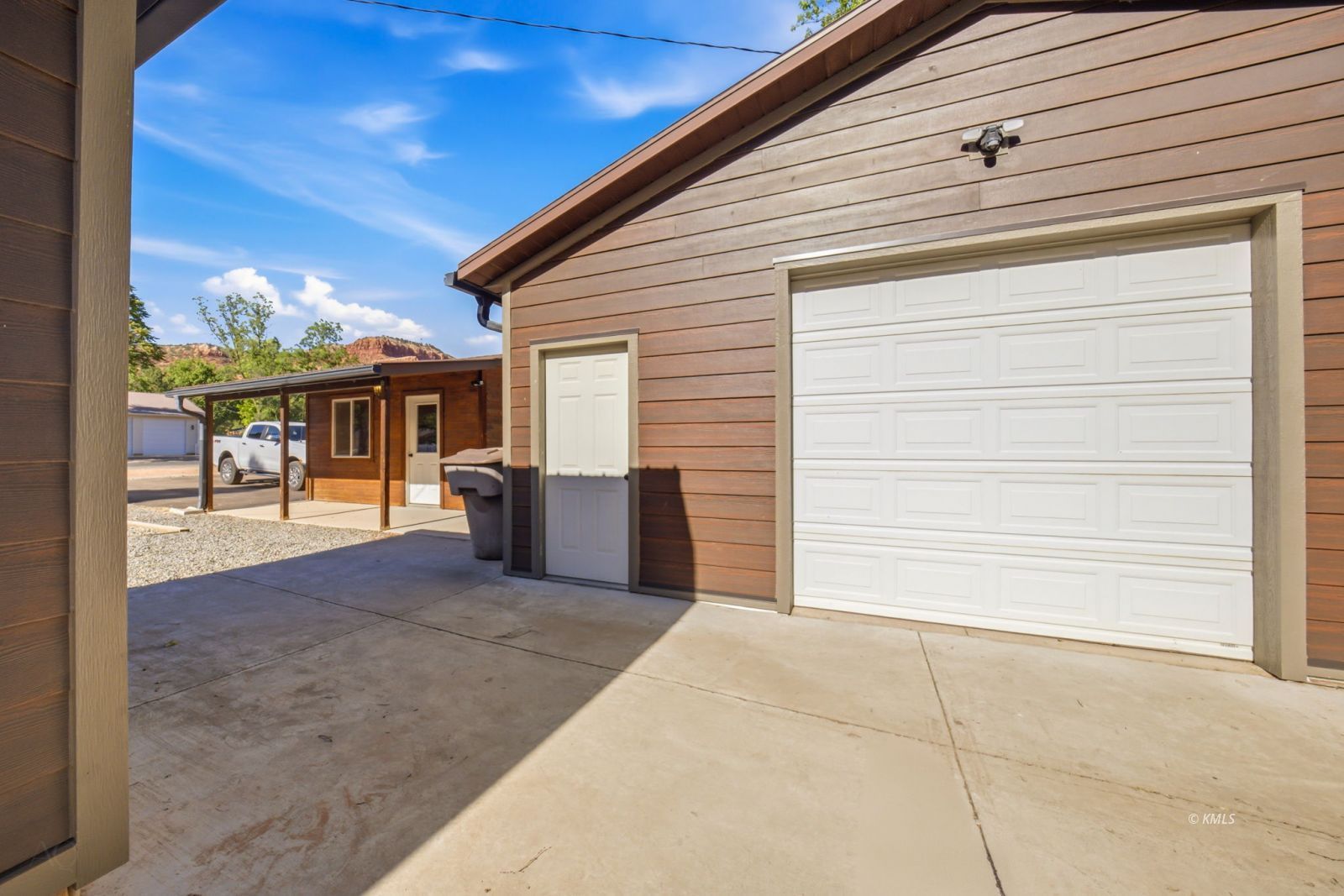Property Photo 44