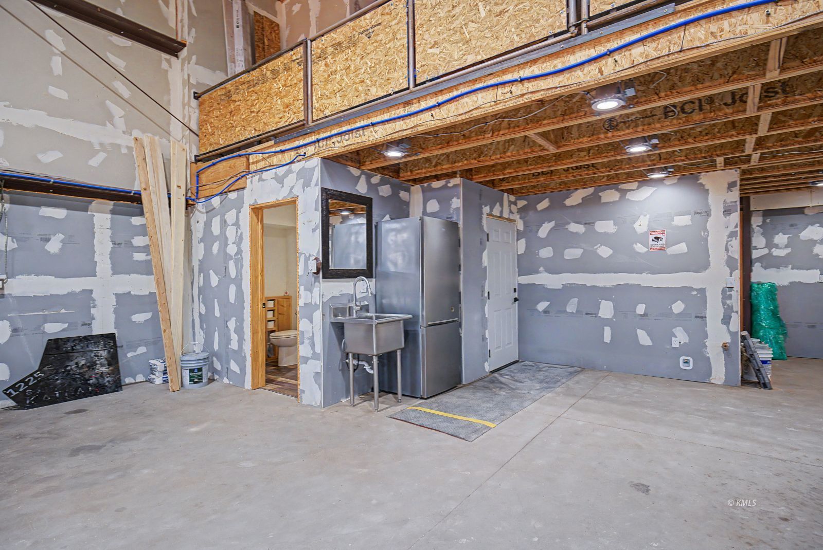Property Photo 48