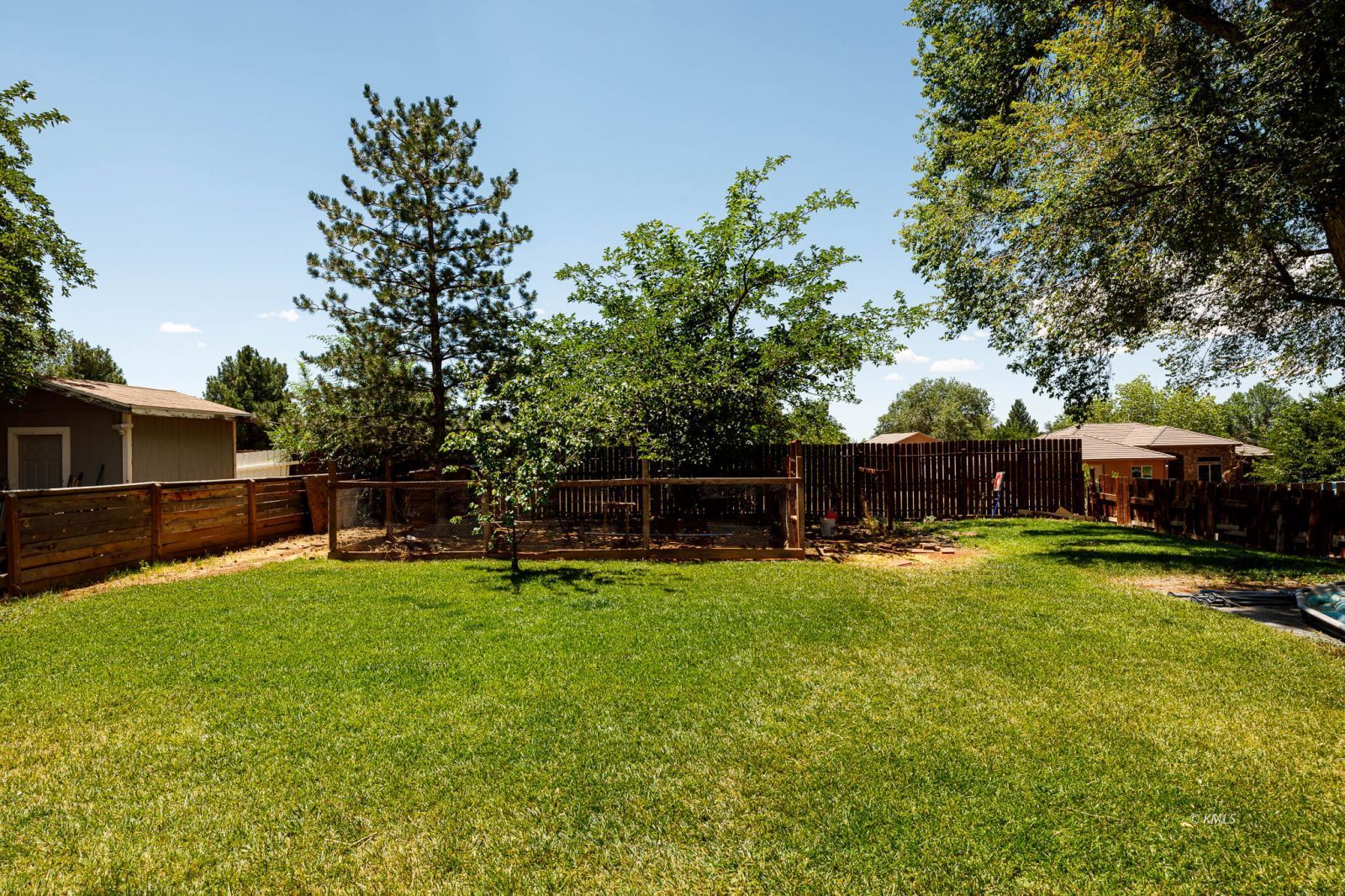 Property Photo 23