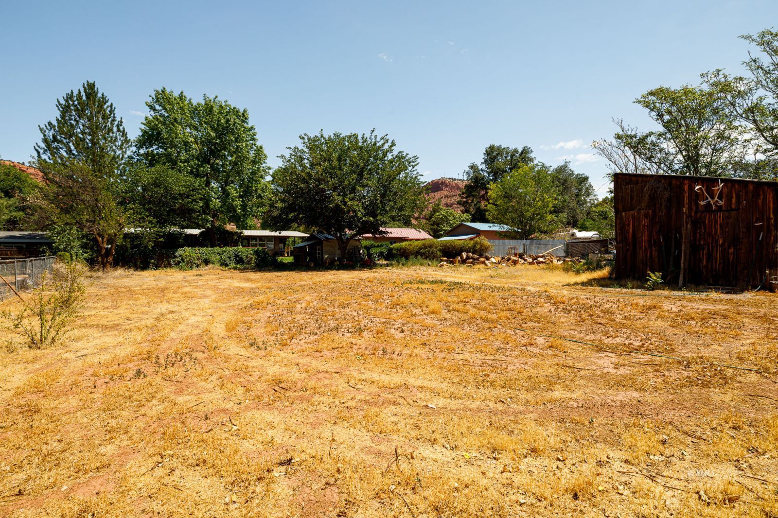 Property Photo 32