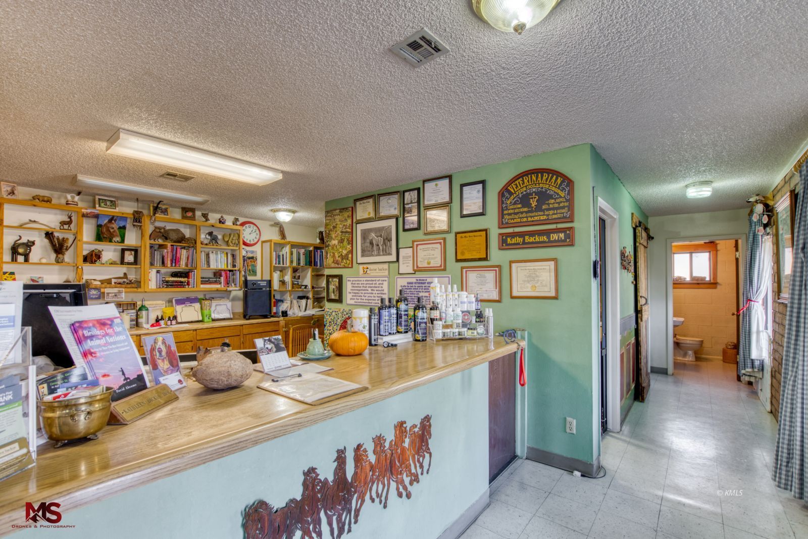 Property Photo 11