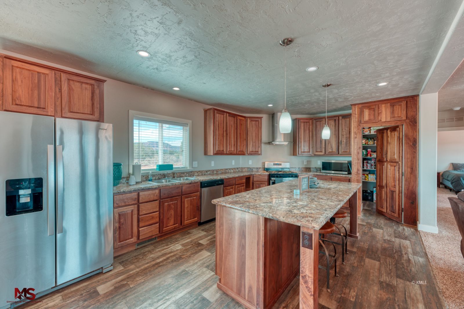 Property Photo 22