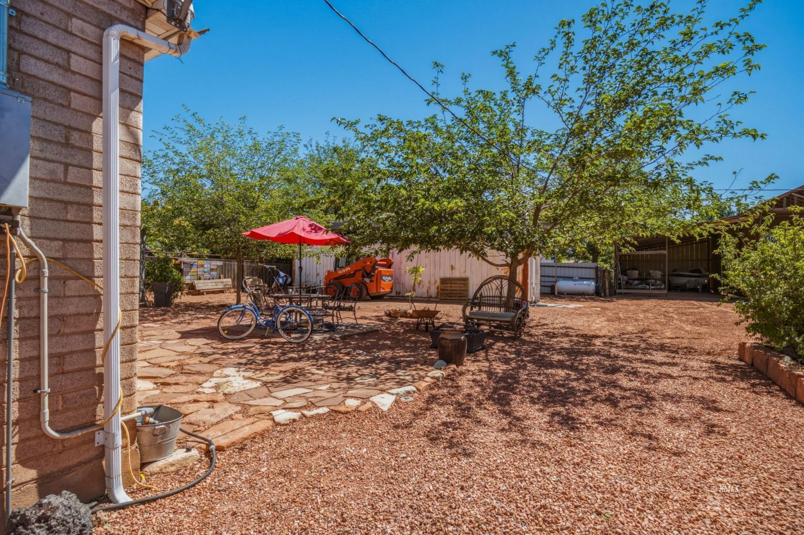 Property Photo 23