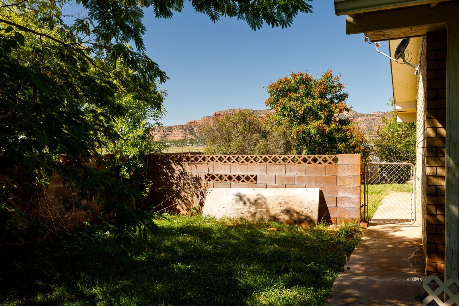 Property Photo 32