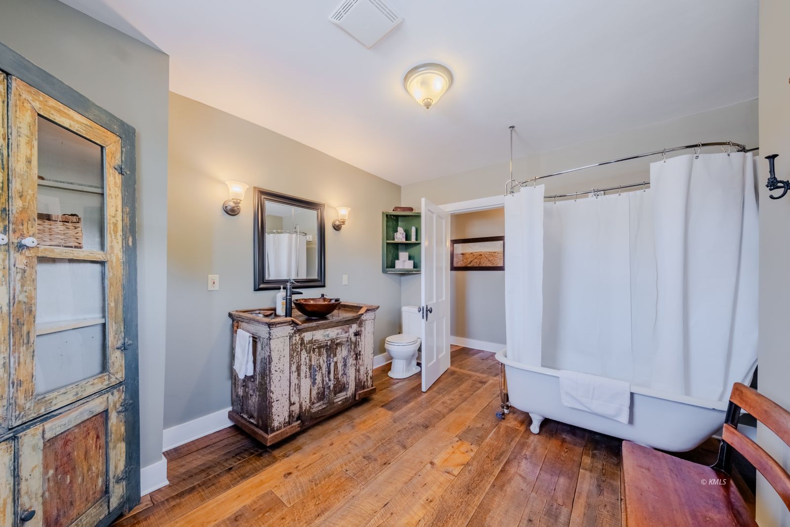 Property Photo 31