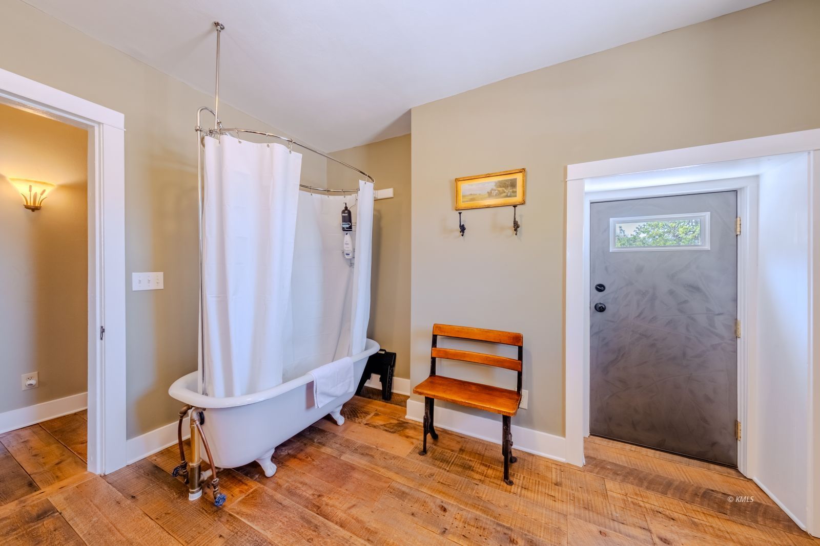 Property Photo 33