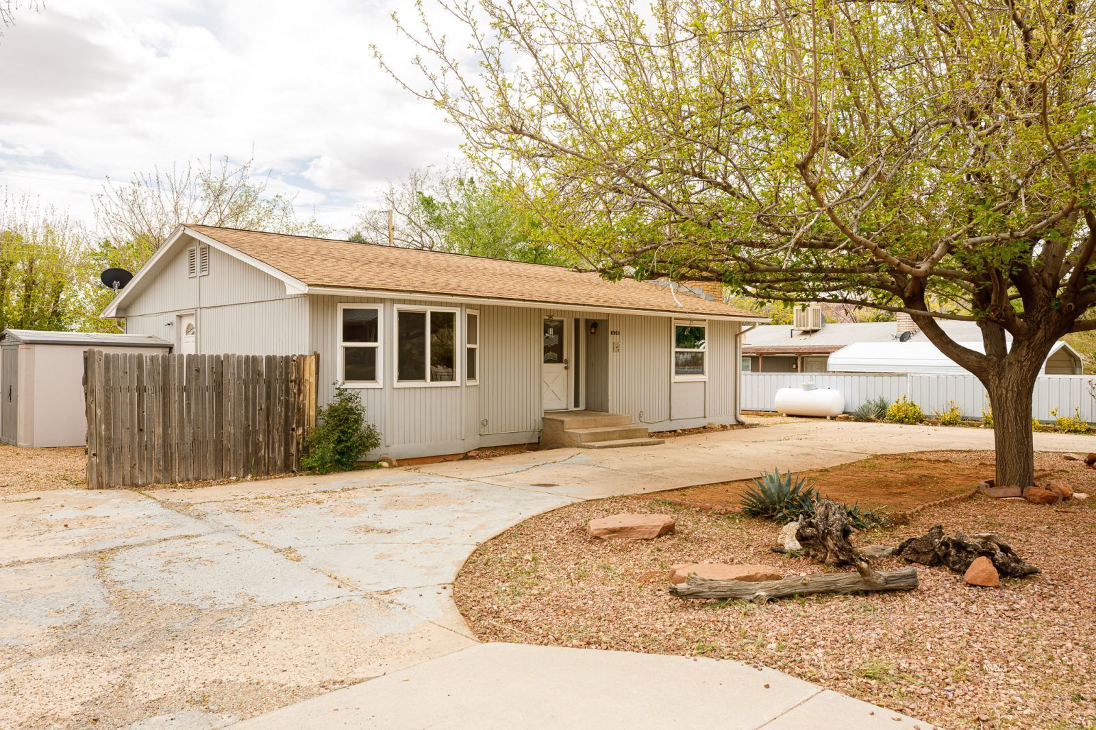 Property Photo 43