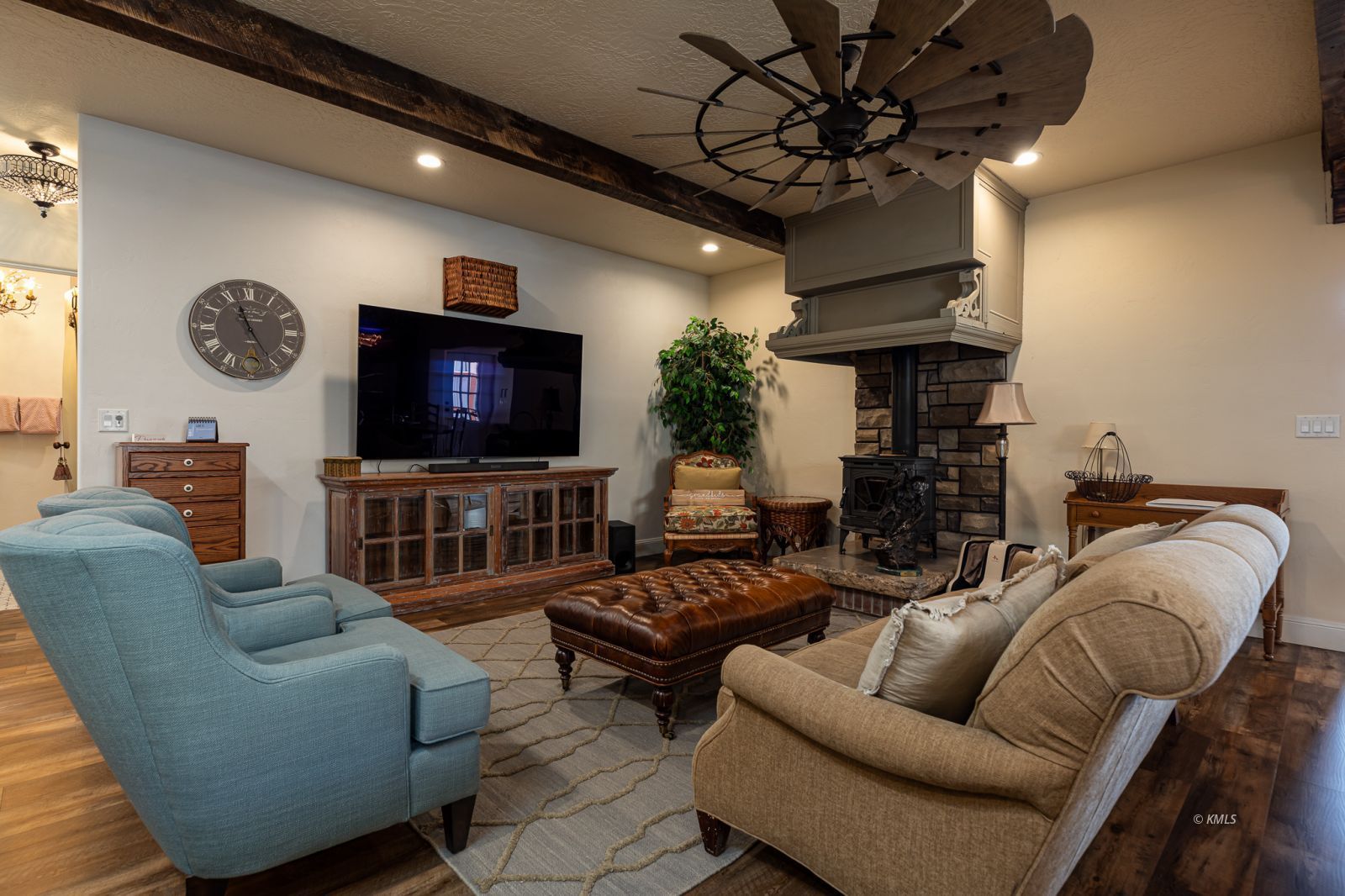 Property Photo 7