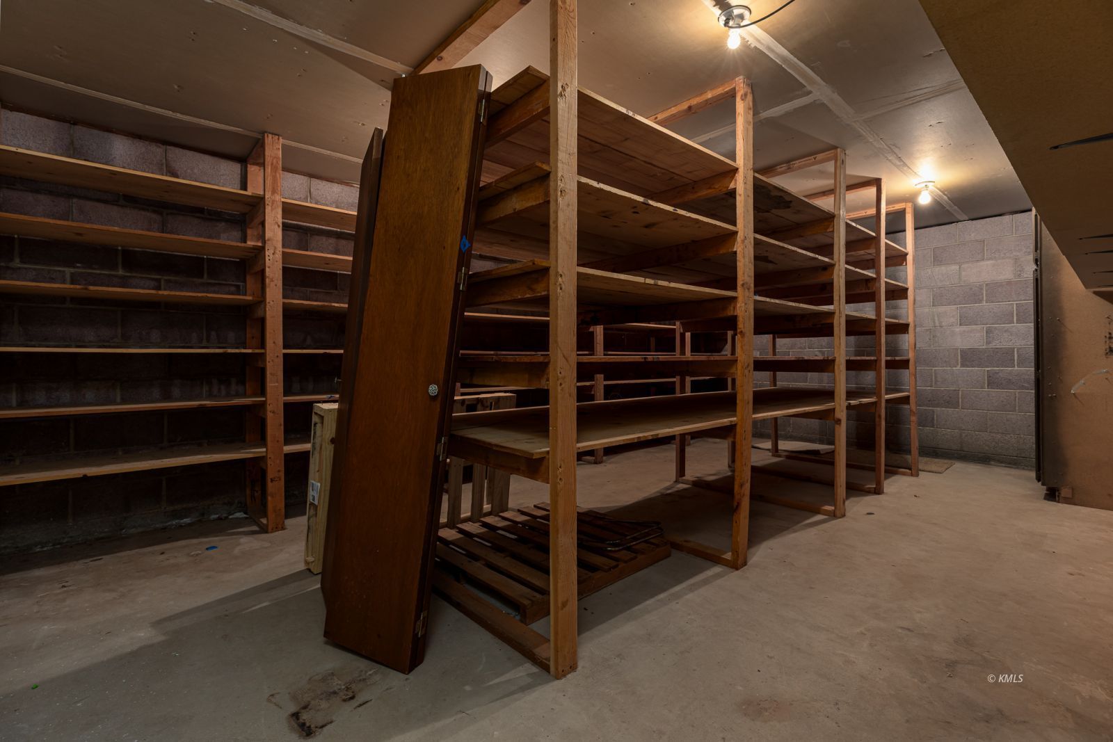 Property Photo 32