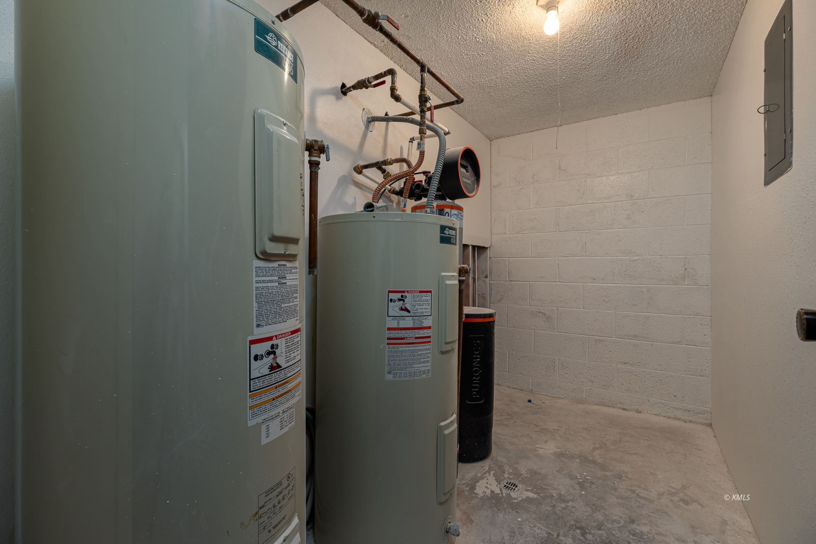 Property Photo 33