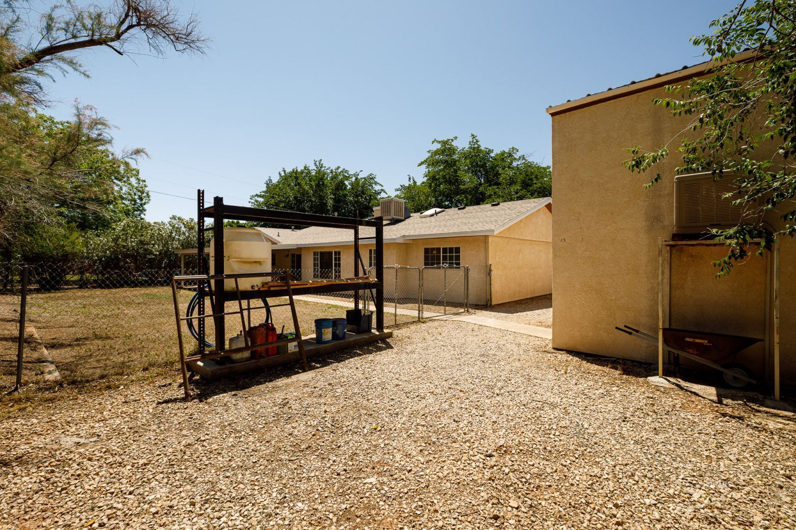 Property Photo 40