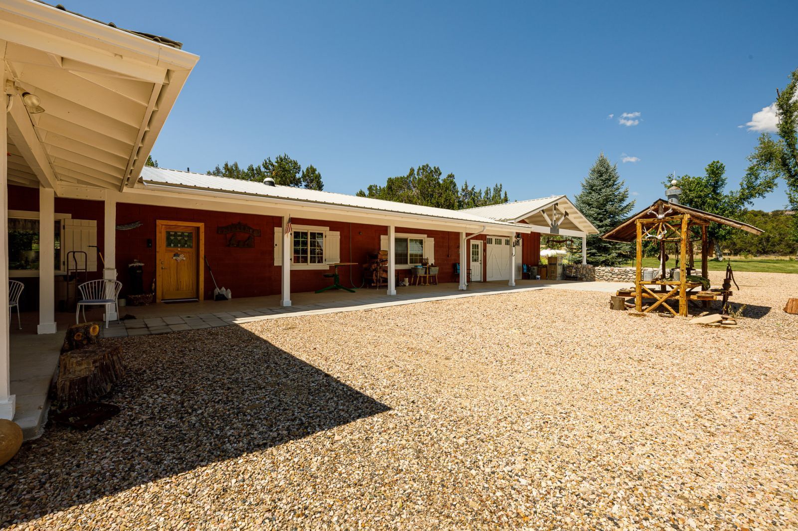 Property Photo 23