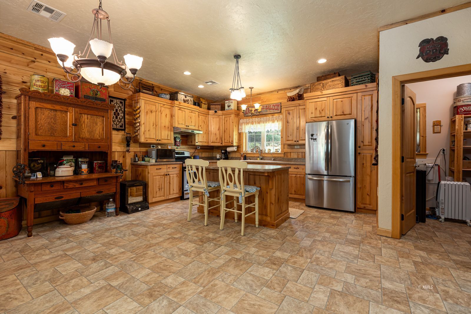 Property Photo 41