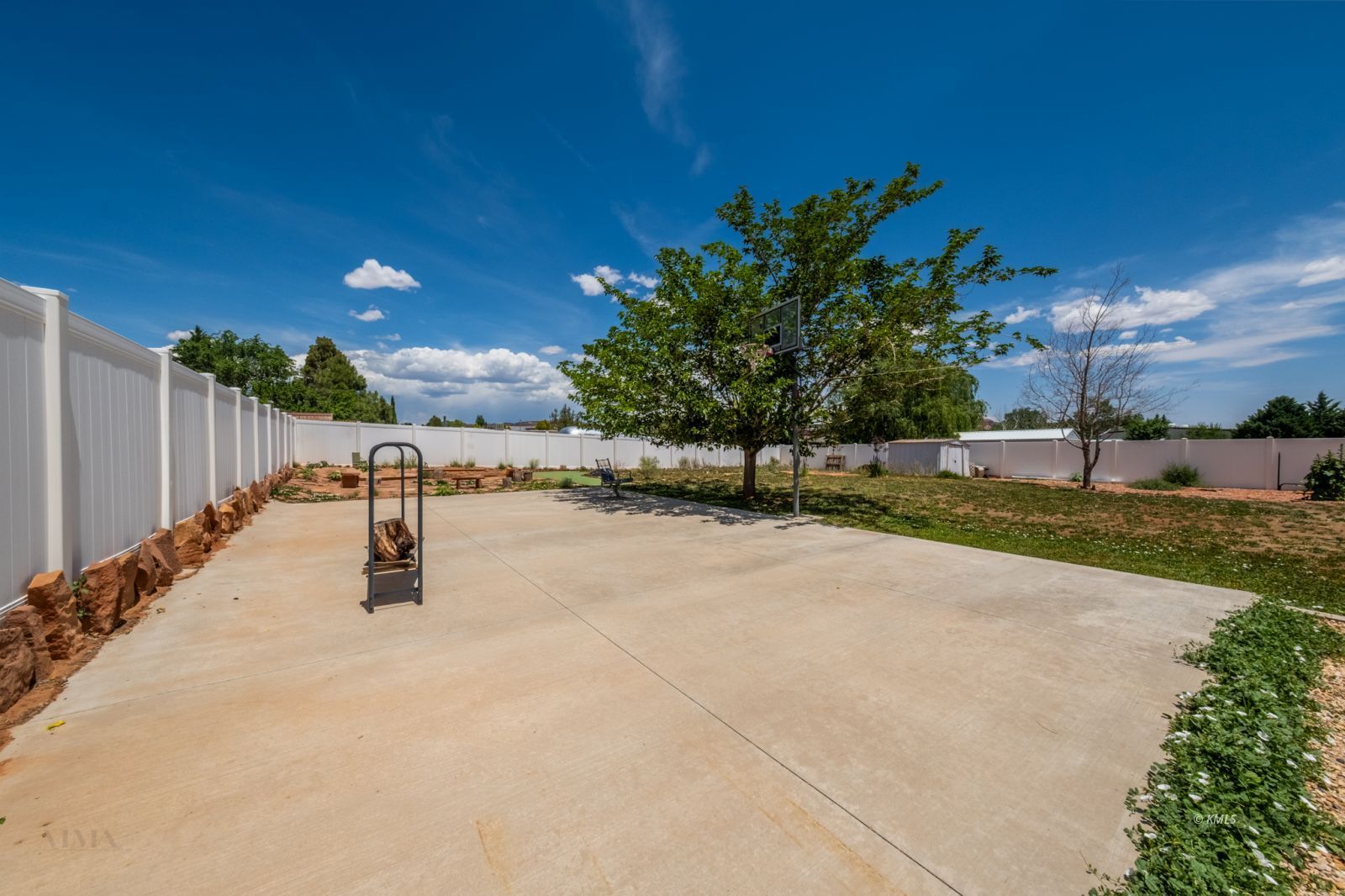 Property Photo 29