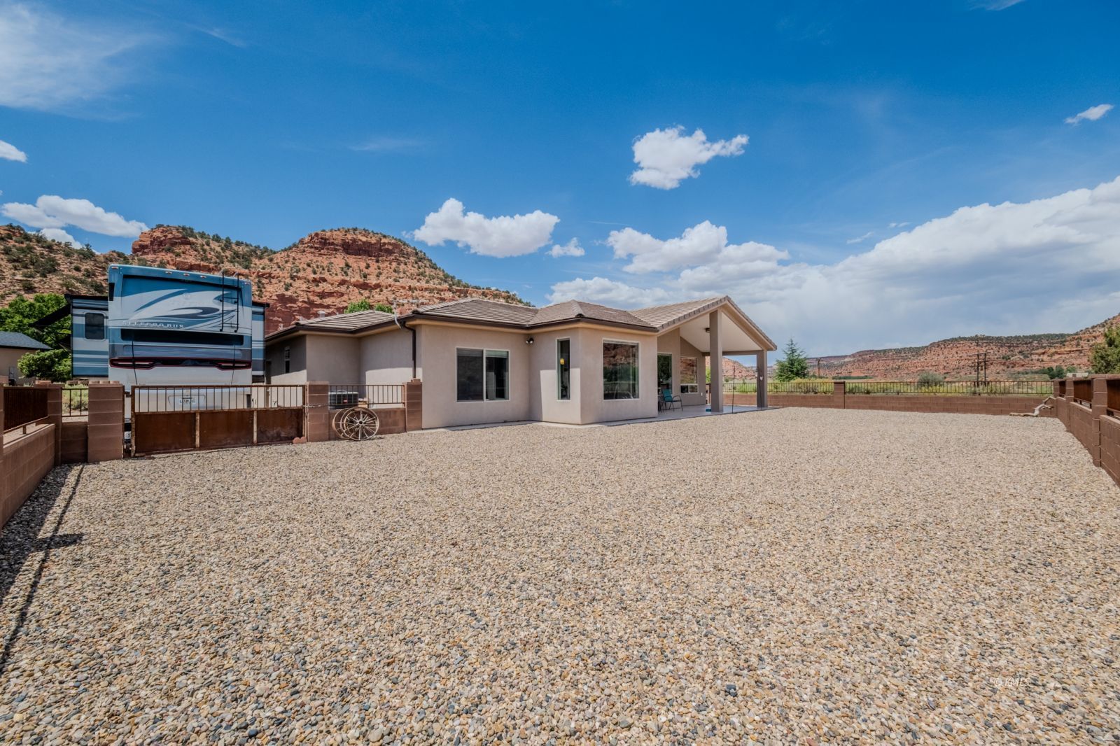 Property Photo 37