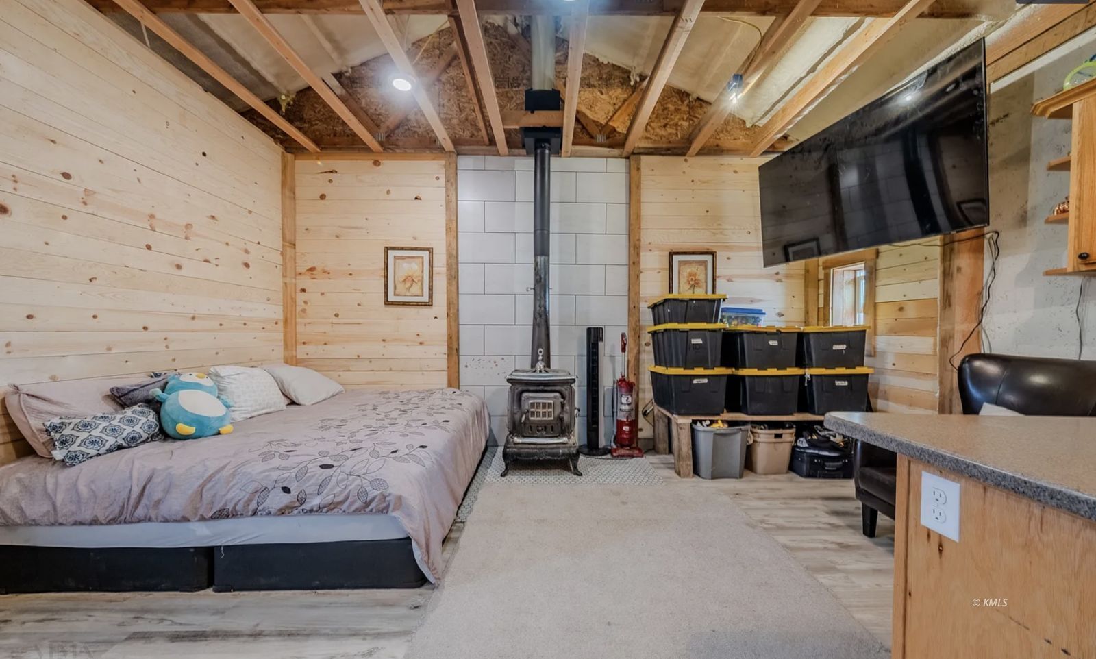 Property Photo 16