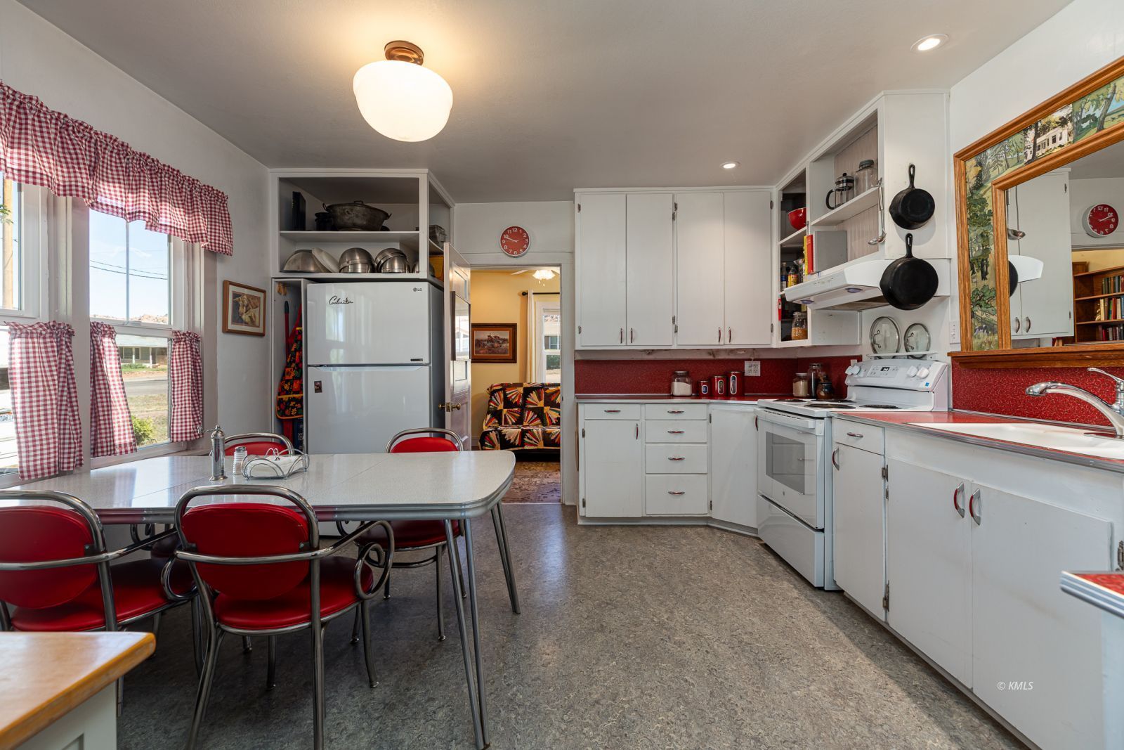 Property Photo 6