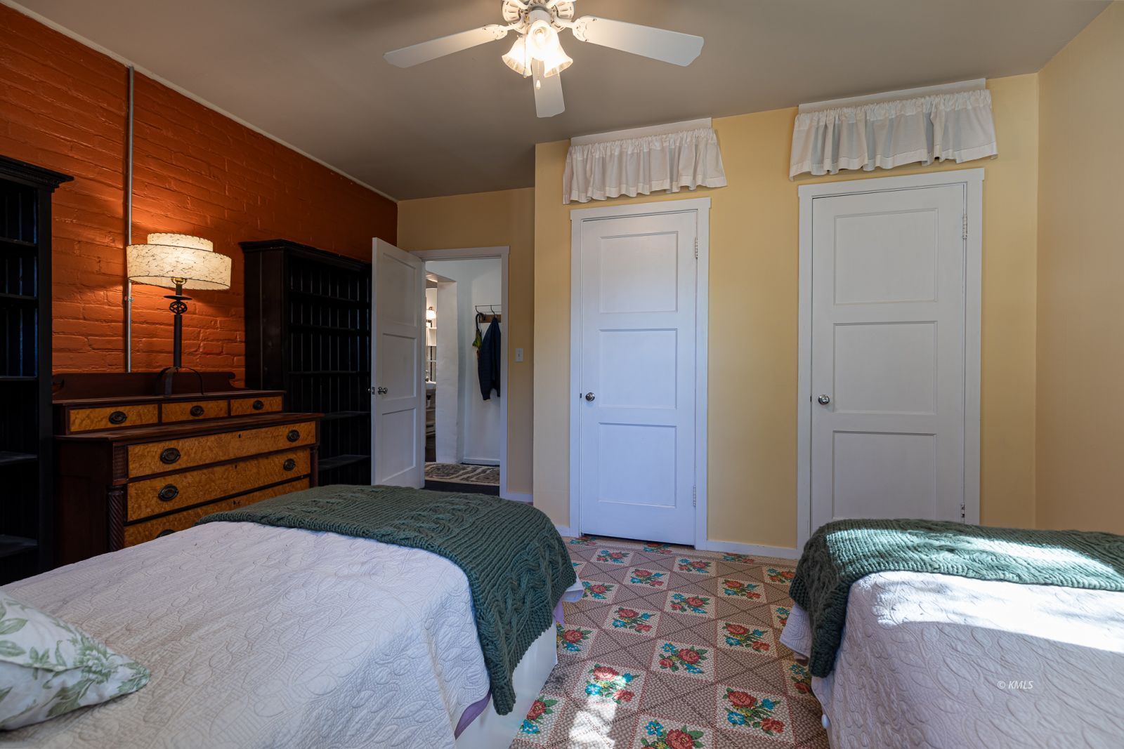 Property Photo 15