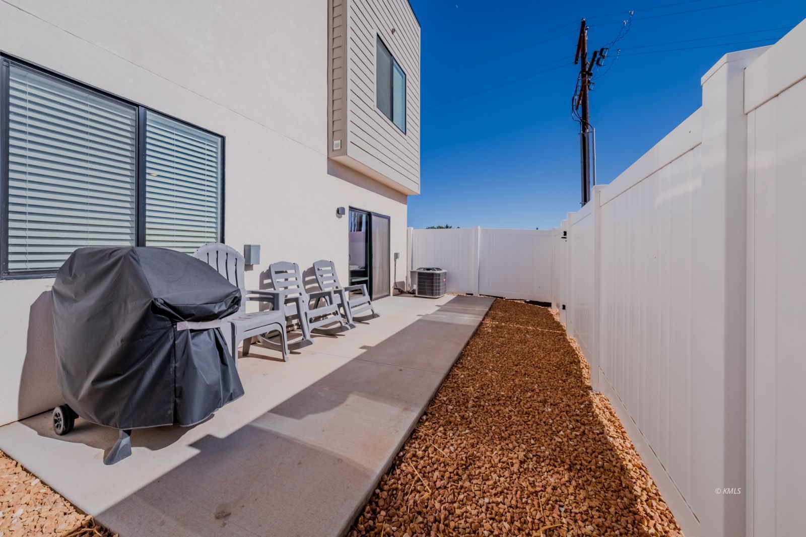 Property Photo 33