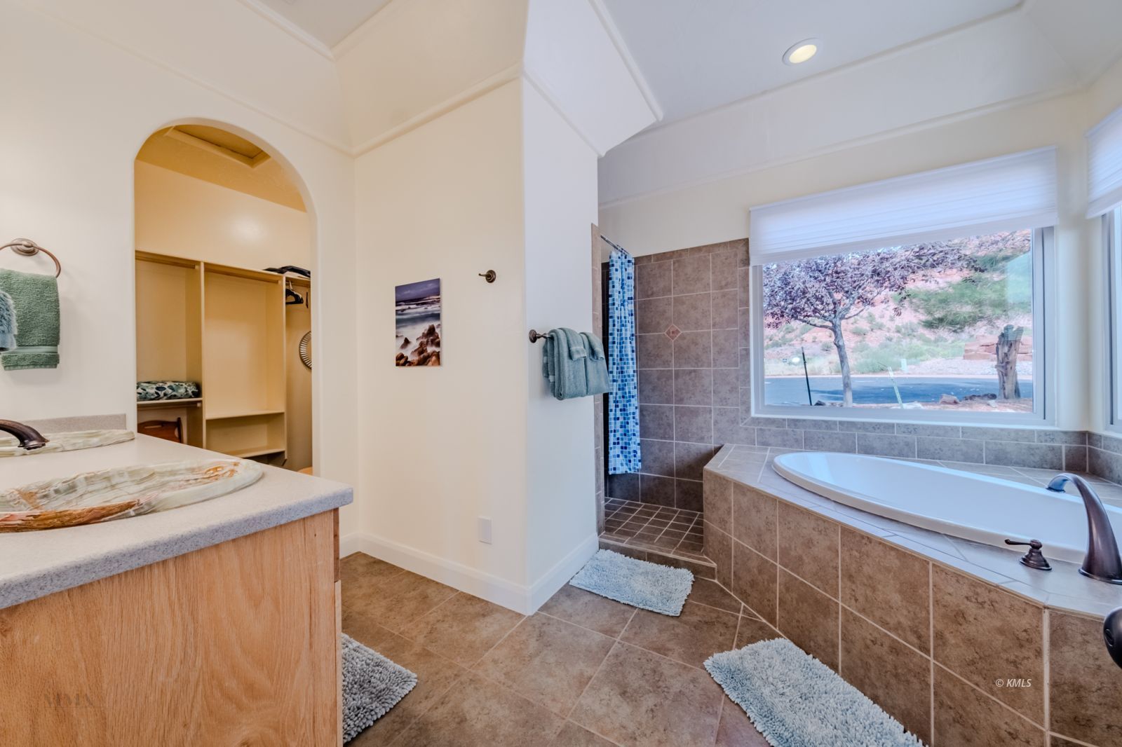 Property Photo 44
