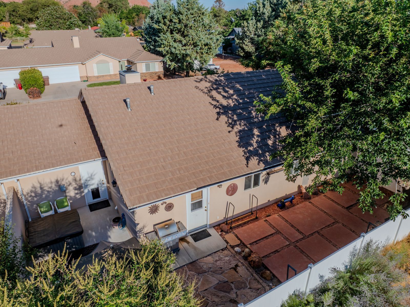 Property Photo 30