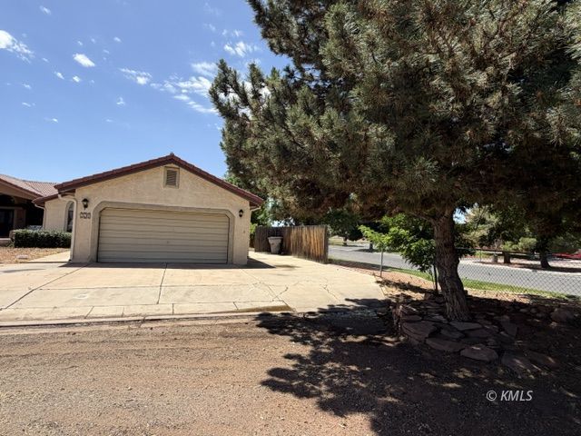 Property Photo 21