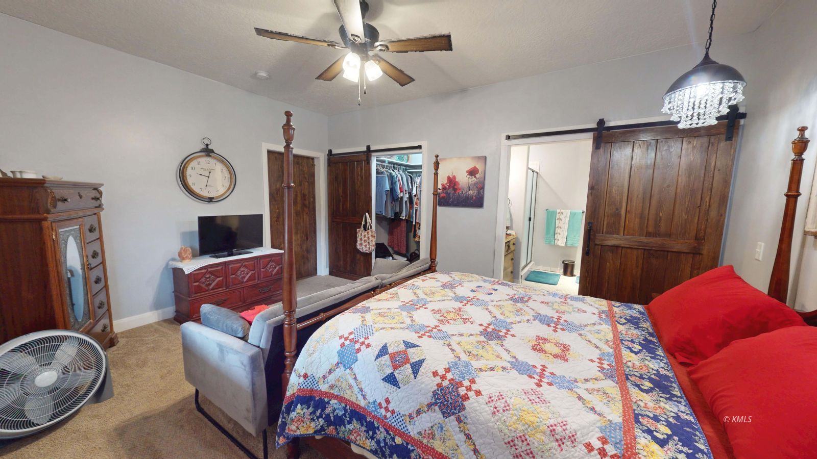 Property Photo 30