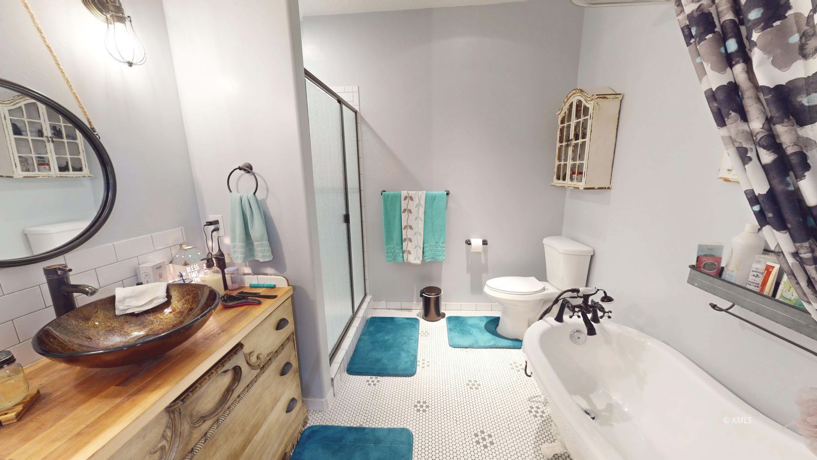 Property Photo 32