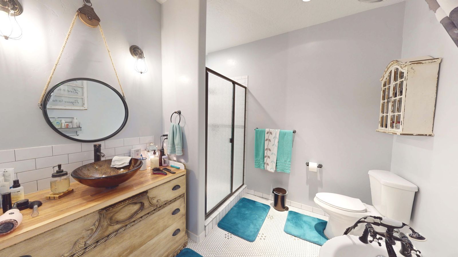 Property Photo 33