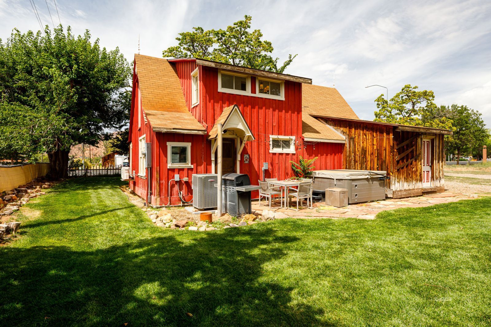 Property Photo 27