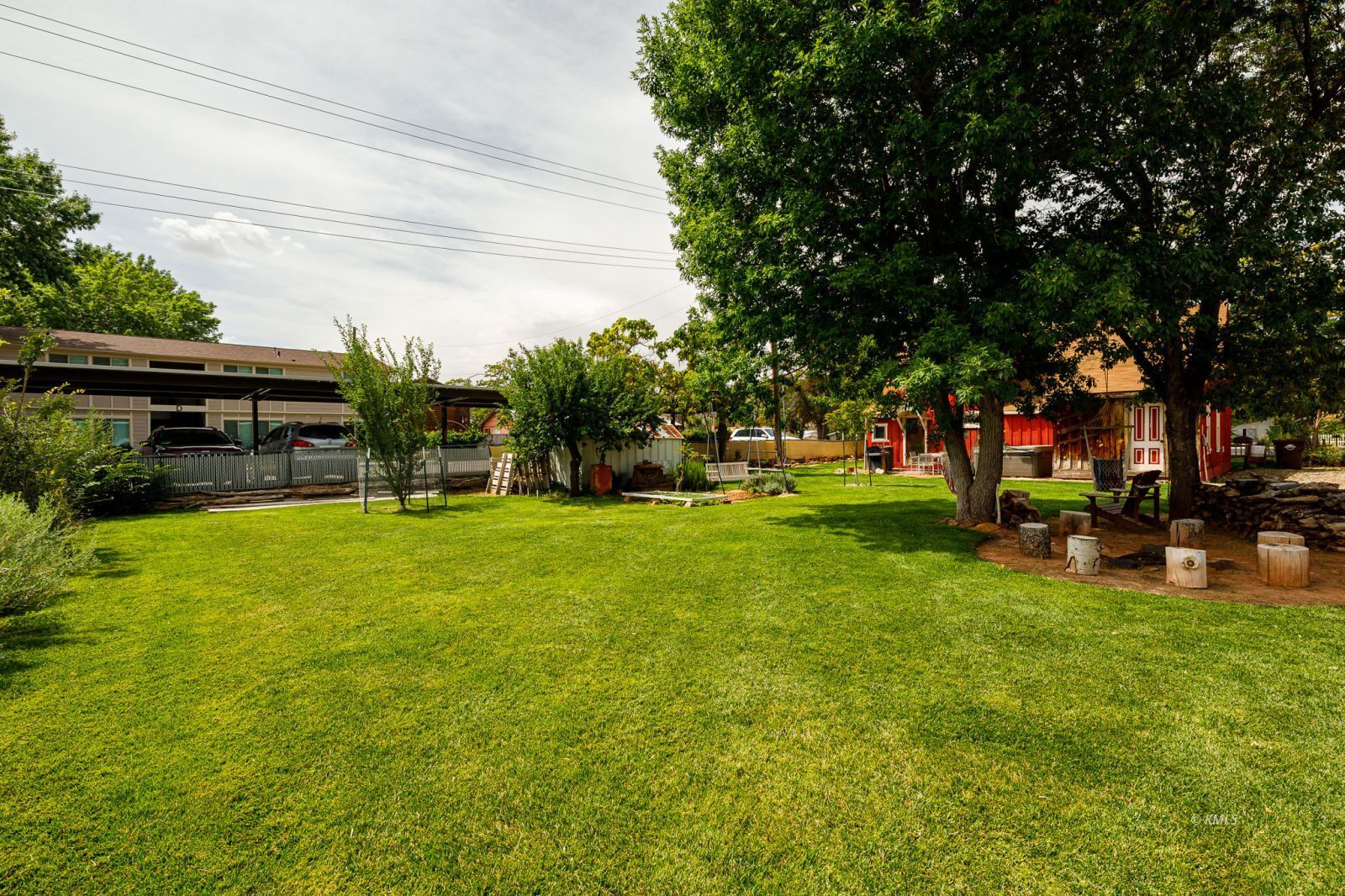 Property Photo 35