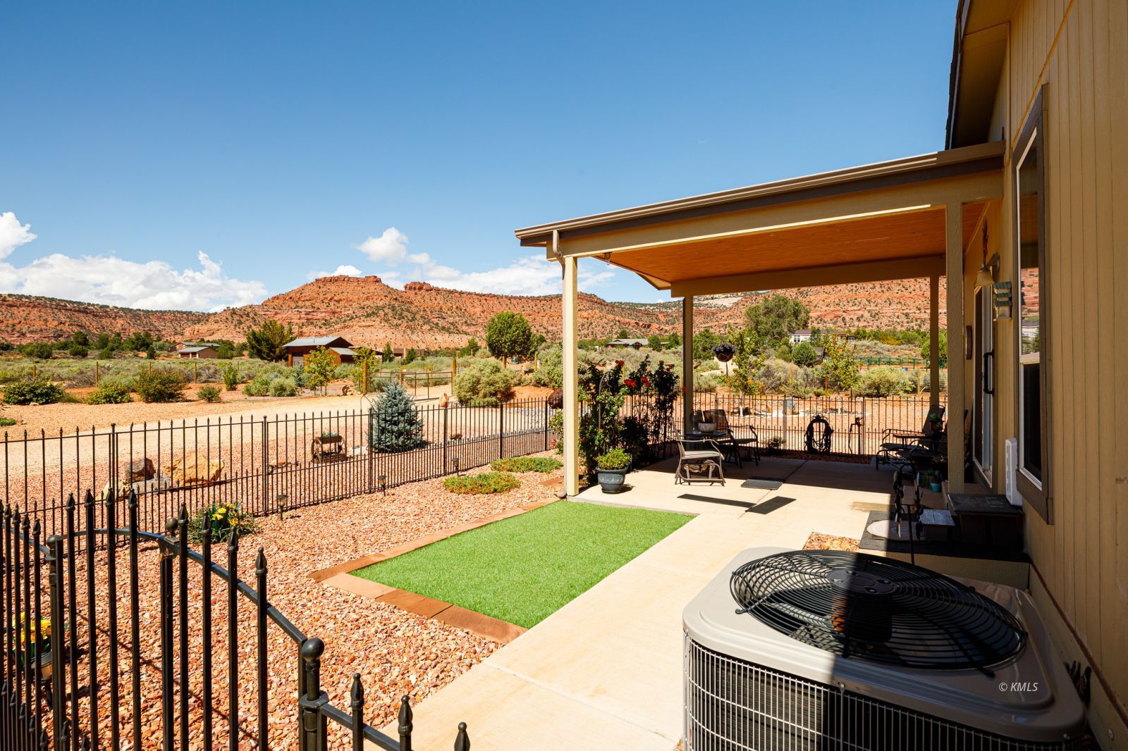 Property Photo 25