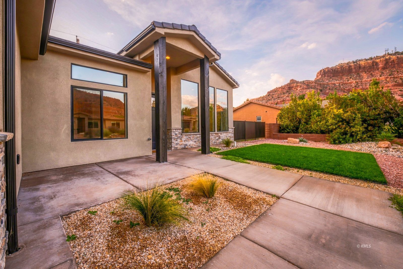 Property Photo 3