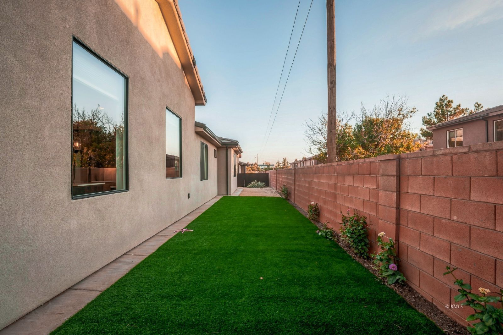 Property Photo 32