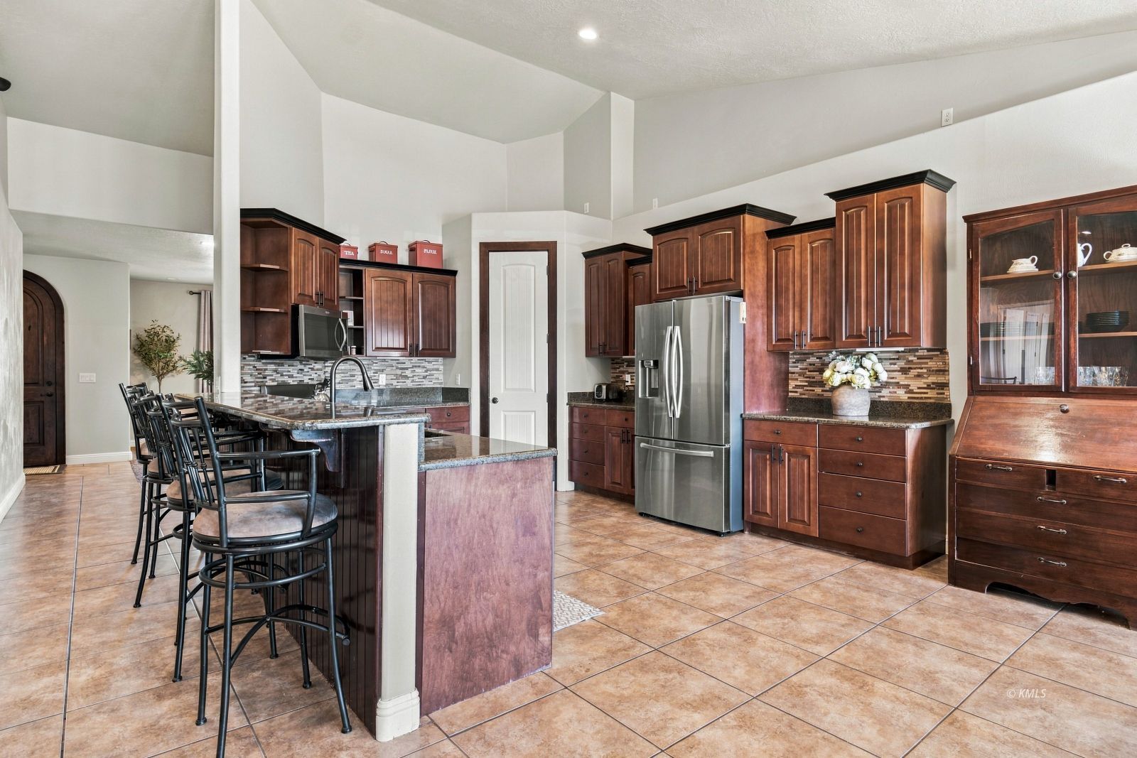 Property Photo 16