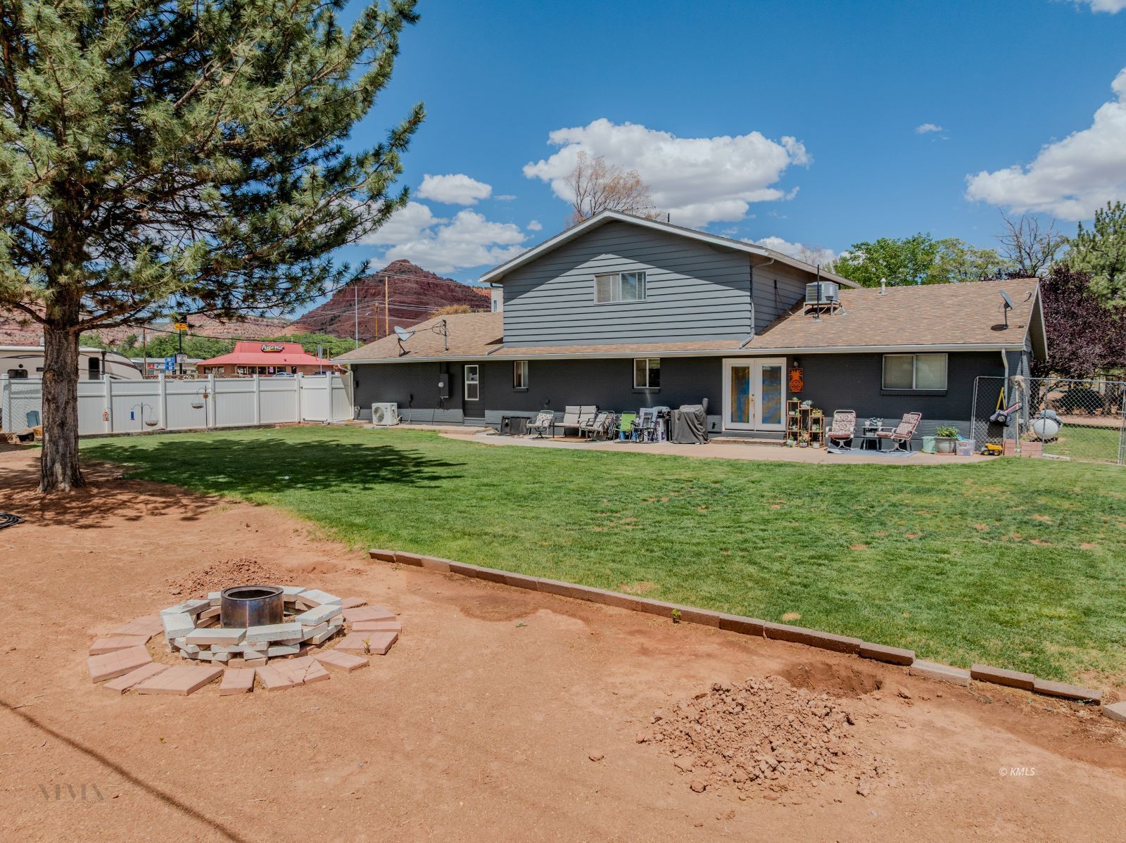 Property Photo 45