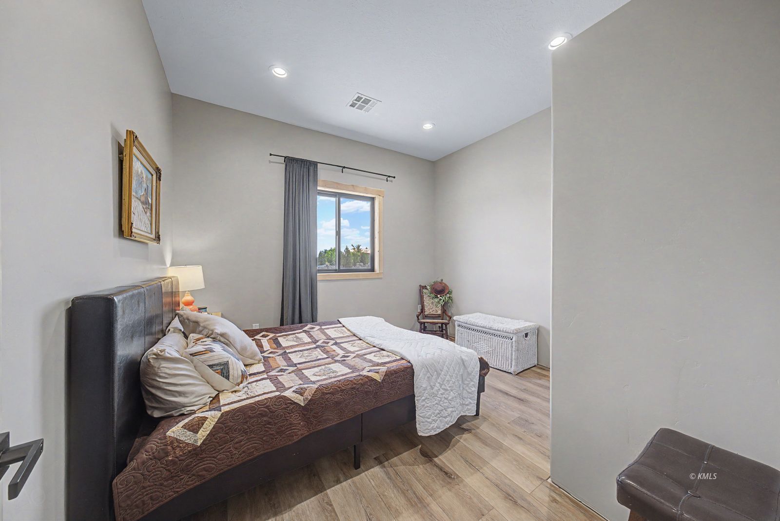Property Photo 41
