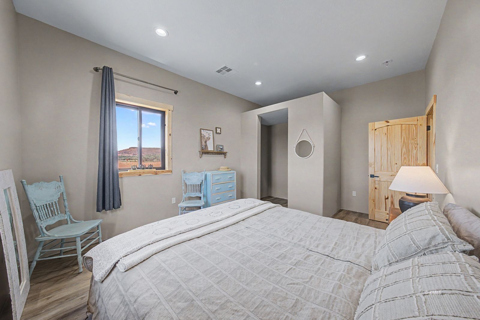 Property Photo 44