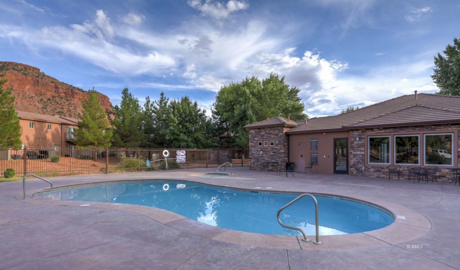 Property Photo 34