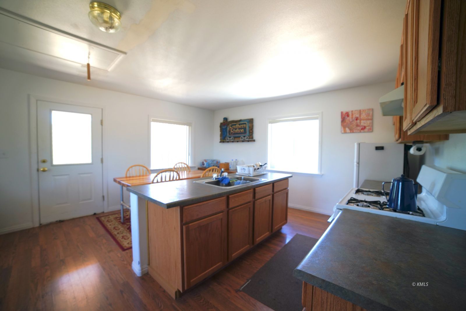 Property Photo 29