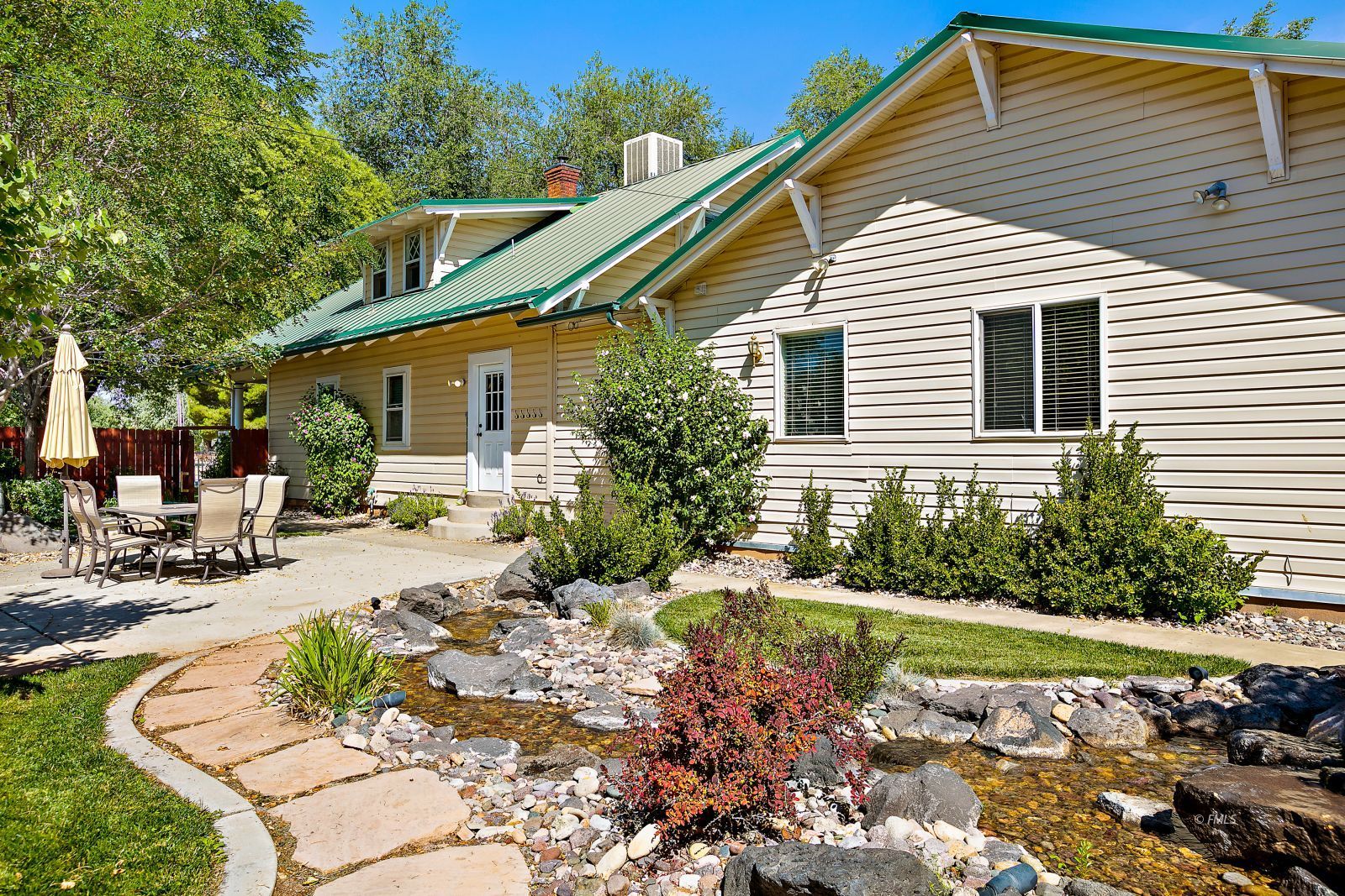 Property Photo 44