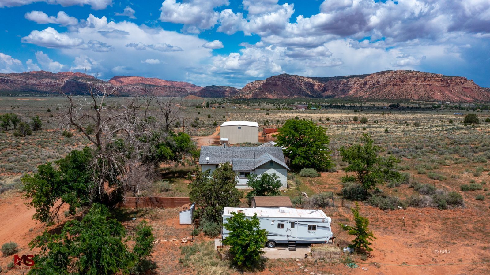 Property Photo 3