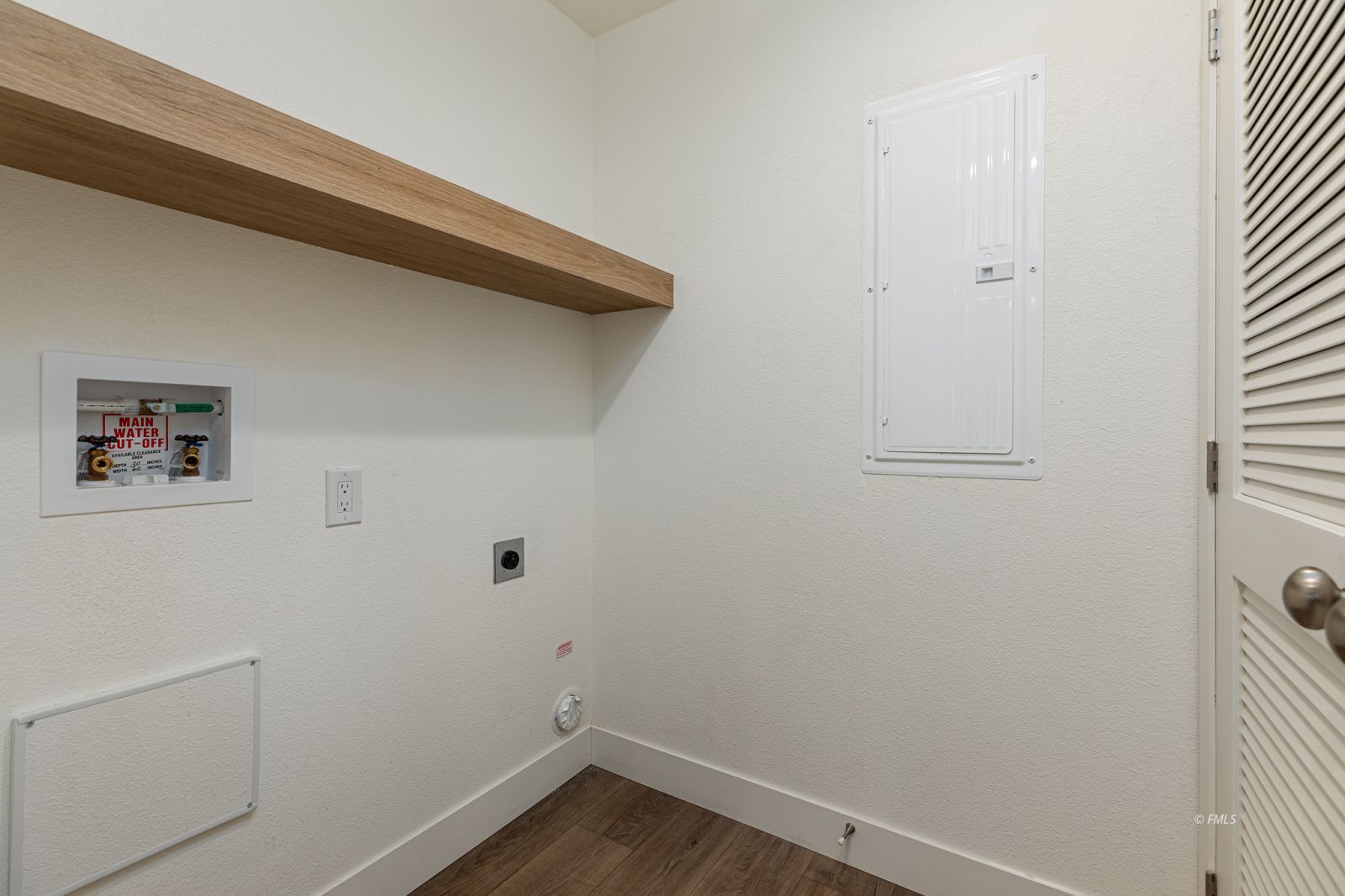 Property Photo 22