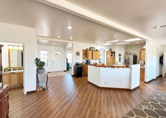 feature listing property photo