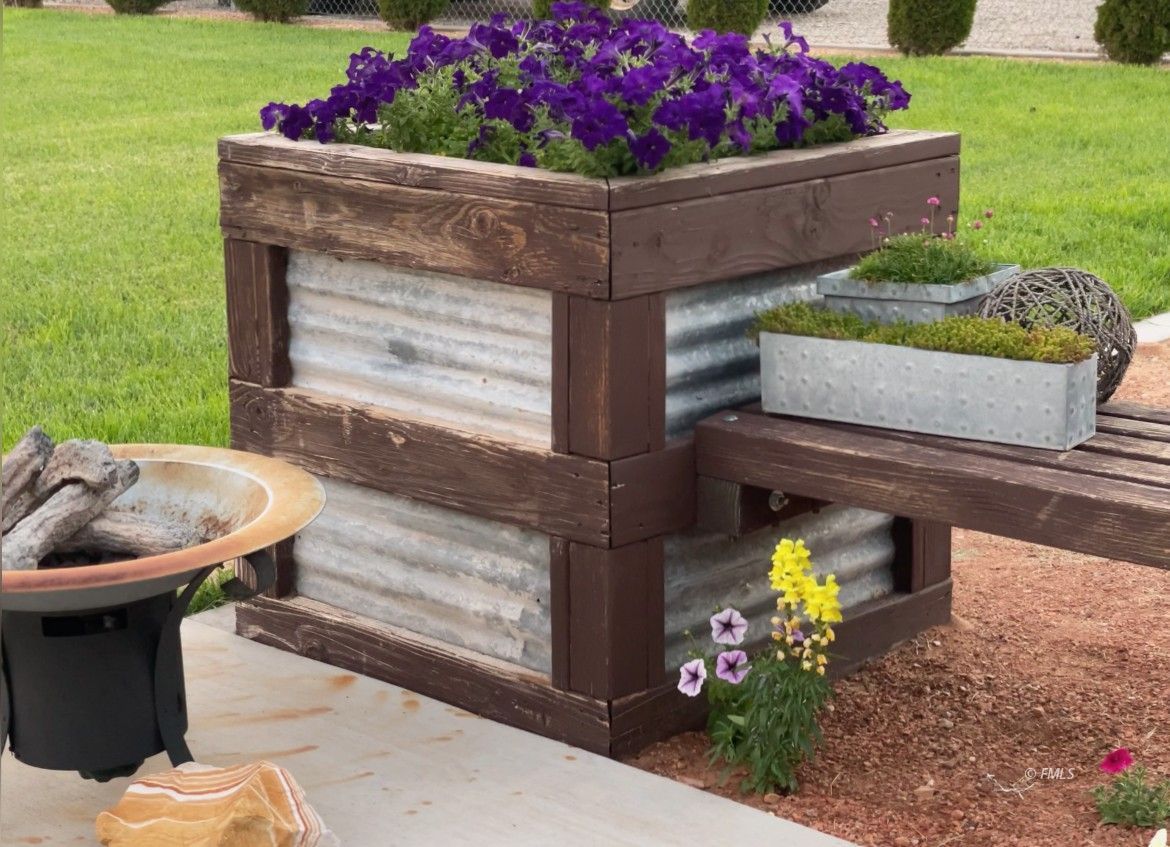 Property Photo 23
