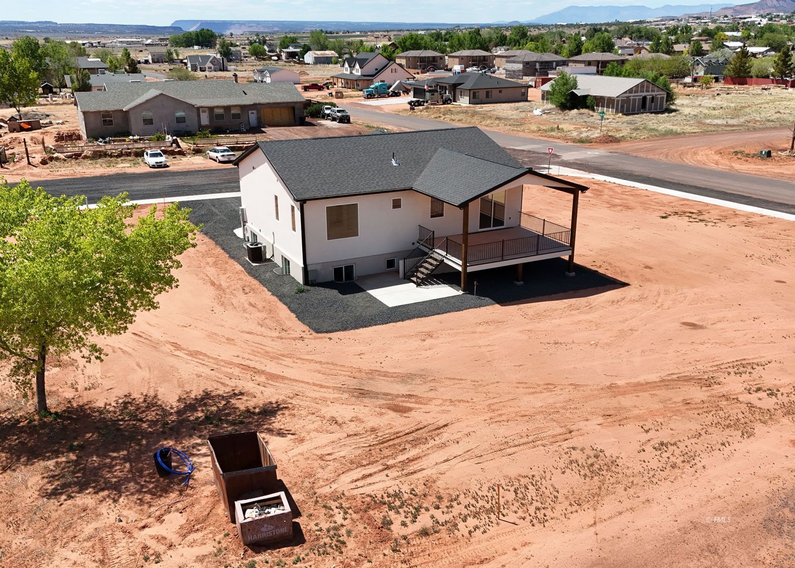 Property Photo 45